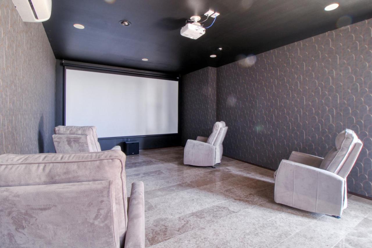 Menesse #b104 Apartment *