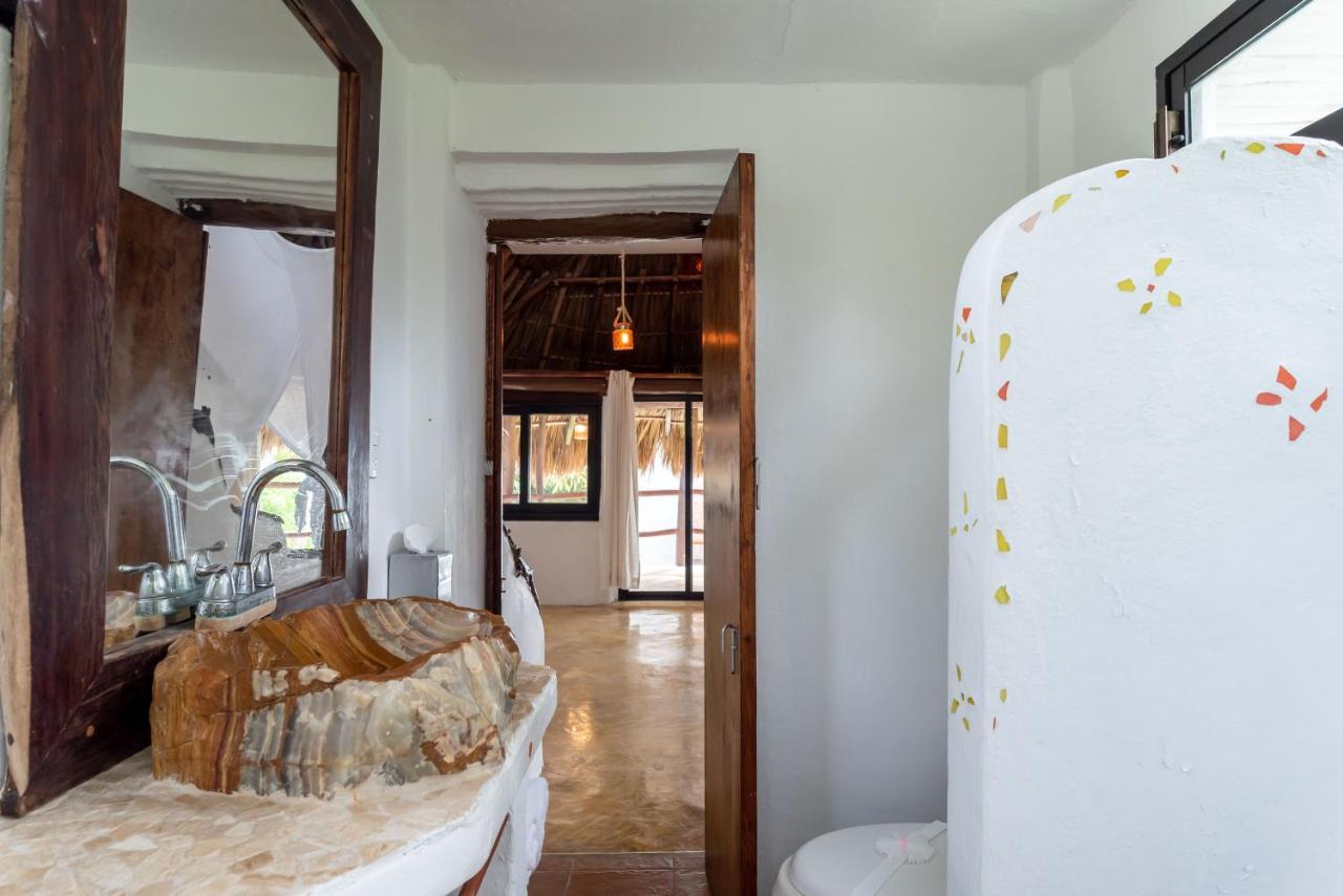 Villa Casa Aakbal - Luxury Front *