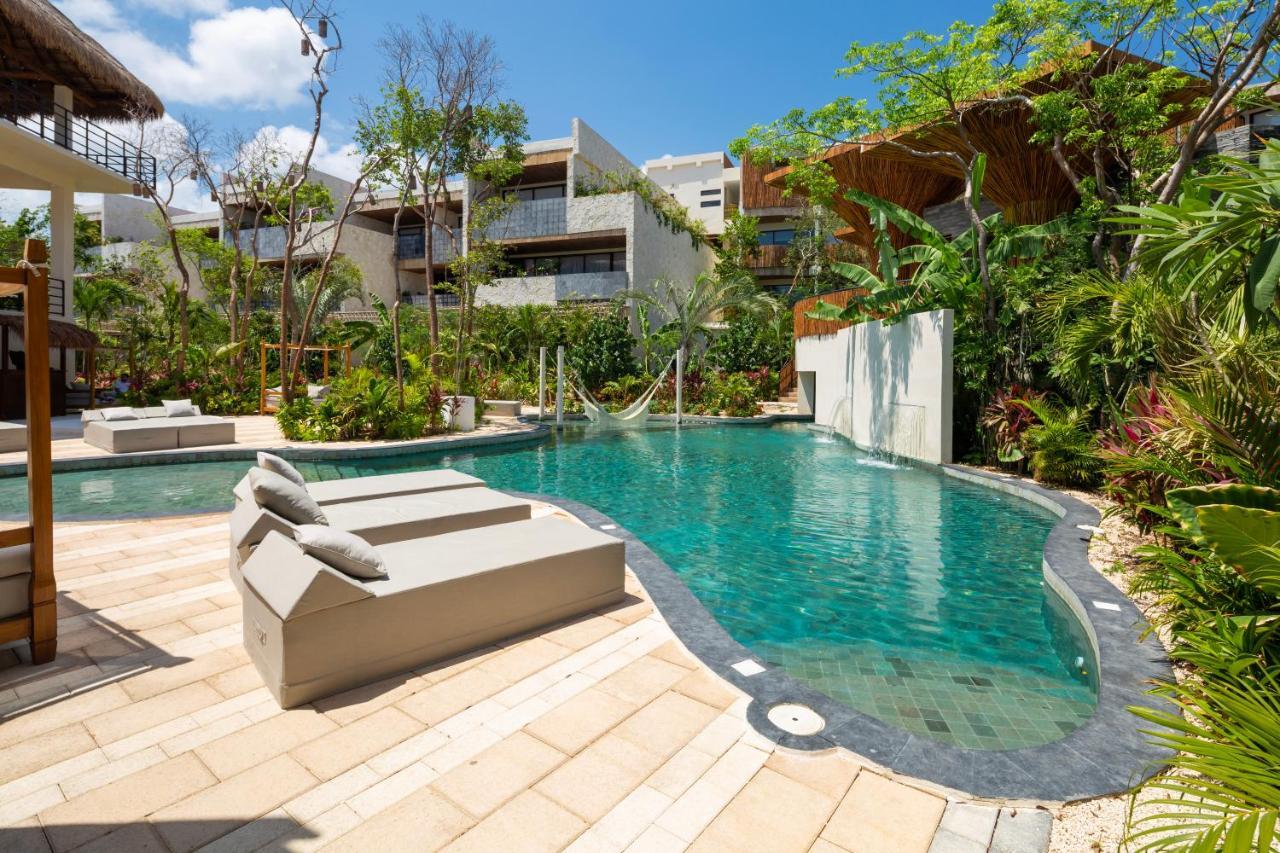 Adora Distinctive Residences
