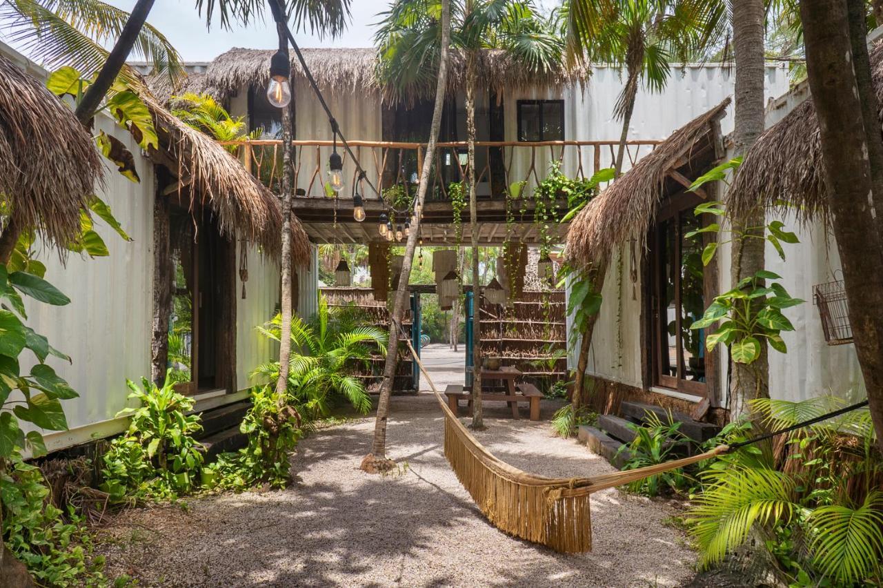 Hotel Pal Mar Glamtainer Tulum