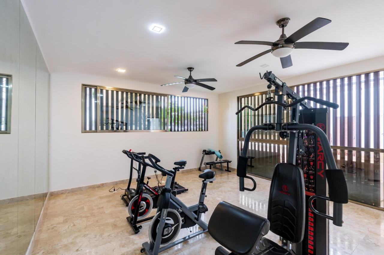 G-105 With Private Pool *