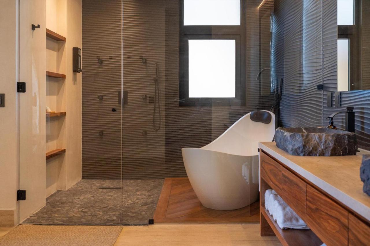 Tulumar Beachfront Luxury Villa- Full Service