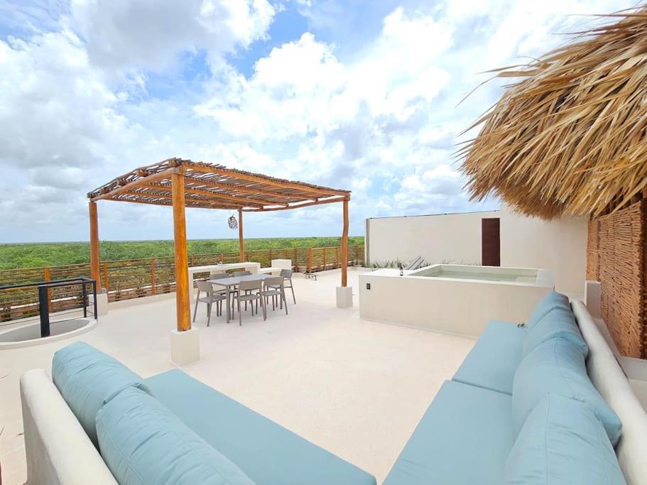 Private Rooftop Penthouse With Pool, Bbq & Jungle View Apartment