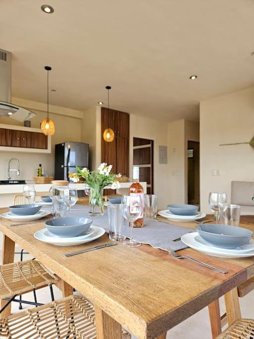 Private Rooftop Penthouse With Pool, Bbq & Jungle View Apartment *