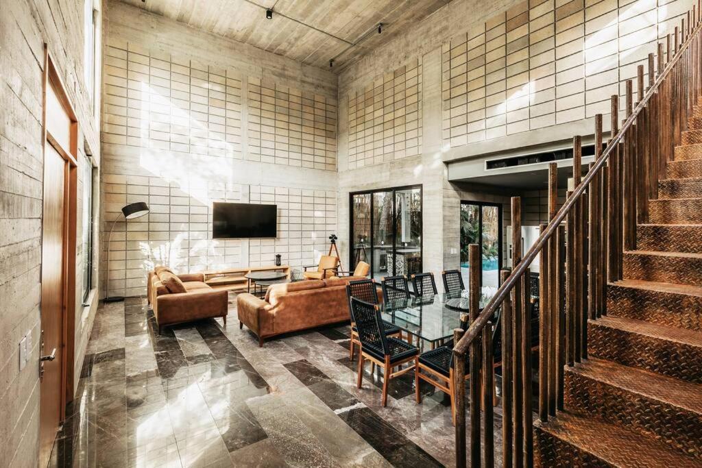 Itzayana: Luxury 5-bedroom With Private Pool In Tulum's Gated La Privada Villa