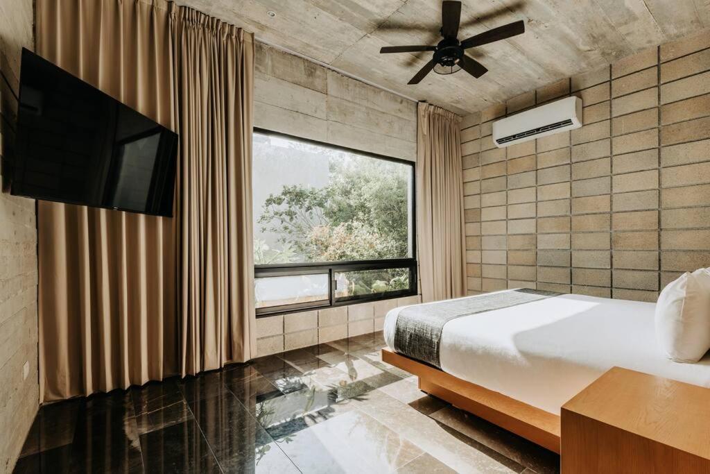 Itzayana: Luxury 5-bedroom With Private Pool In Tulum's Gated La Privada Villa