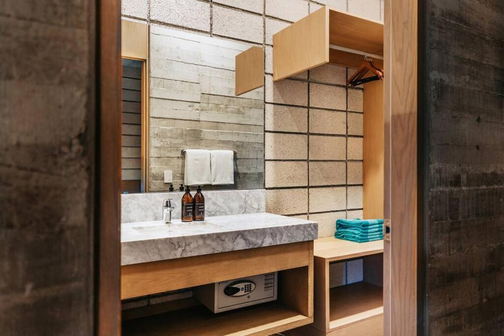 Itzayana: Luxury 5-bedroom With Private Pool In Tulum's Gated La Privada Villa Tulum