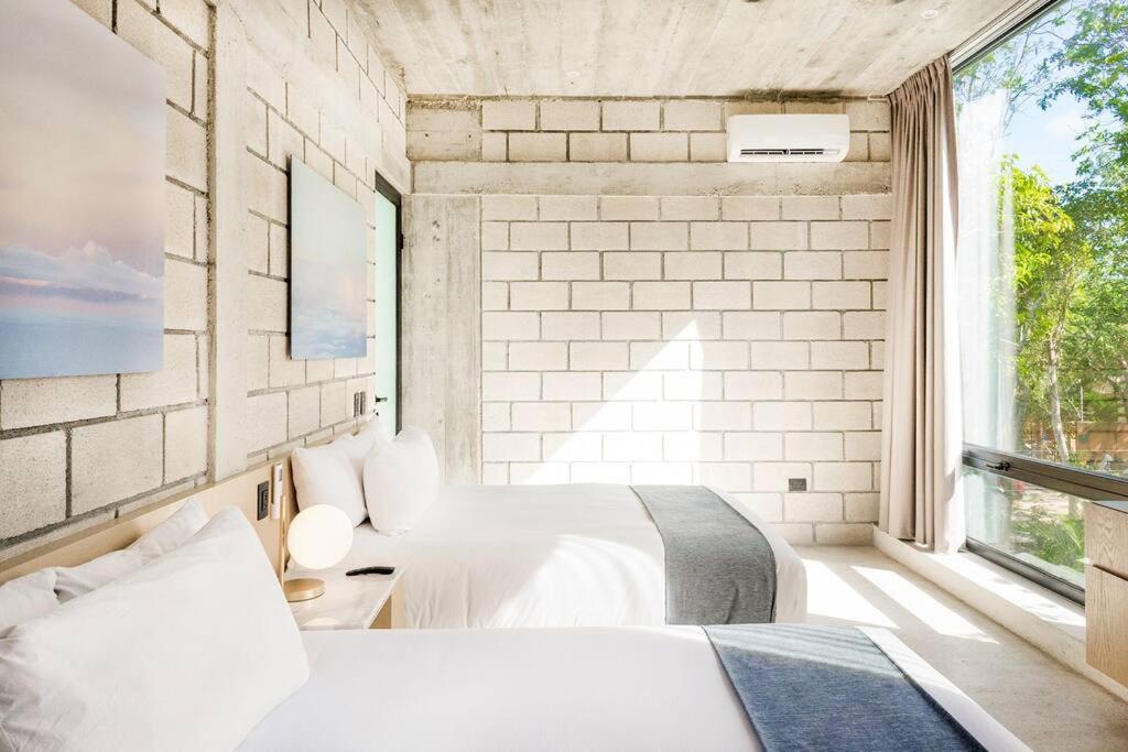 Villa Nimi: Architectural Gem With Private Pool & Concierge