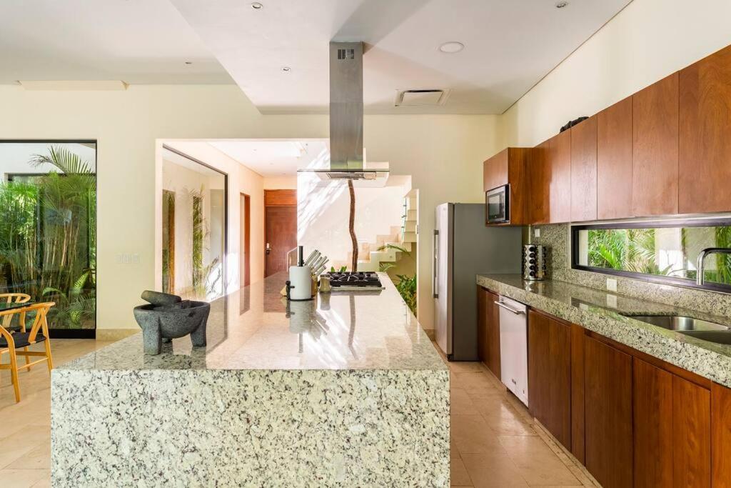 Luxurious Villa At Exclusive Gated Community La Privada Aldea Zama, 5 Bedroom Private Pool & Concierge Service