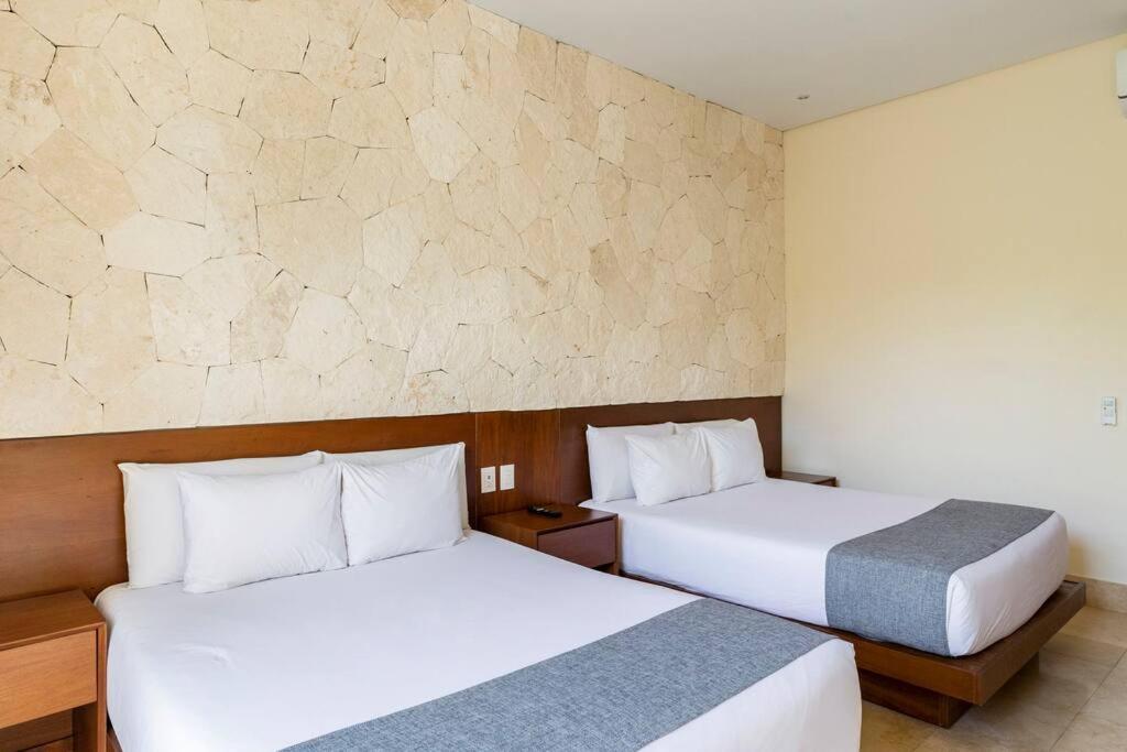 Luxurious Villa At Exclusive Gated Community La Privada Aldea Zama, 5 Bedroom Private Pool & Concierge Service Villa *