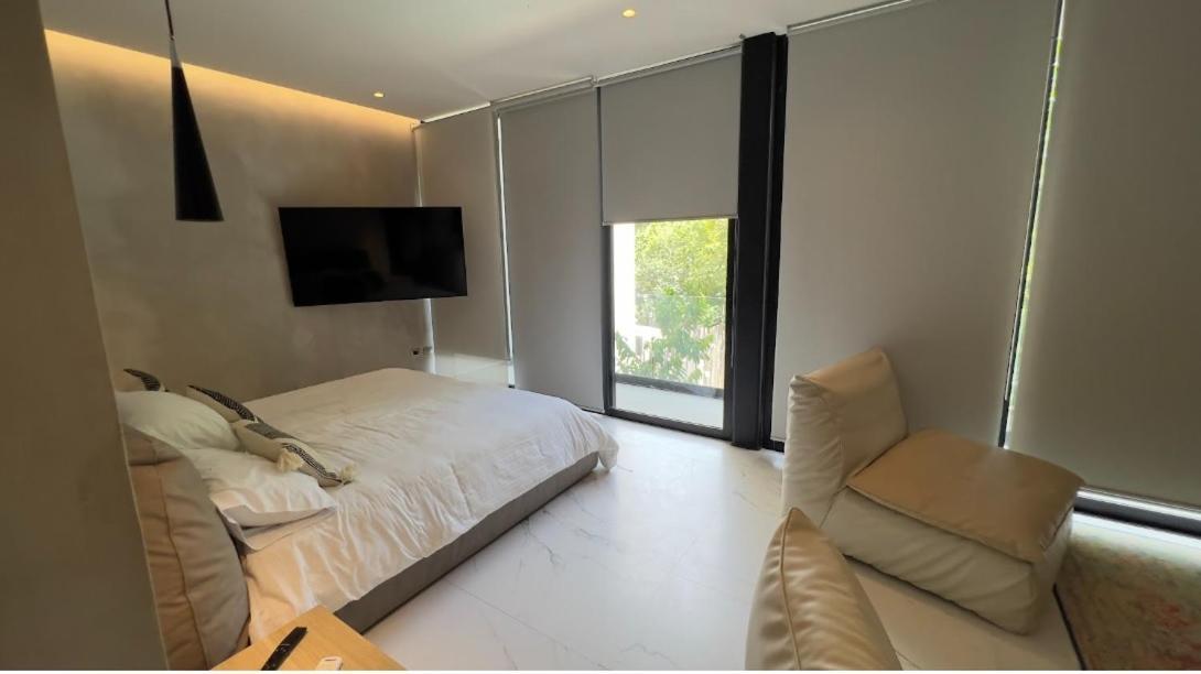 Unlock Your Dream Getaway-escape Tulum