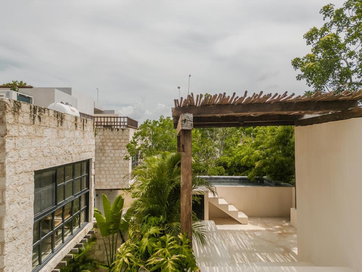 New Aura Jungle Getaway Holiday home *