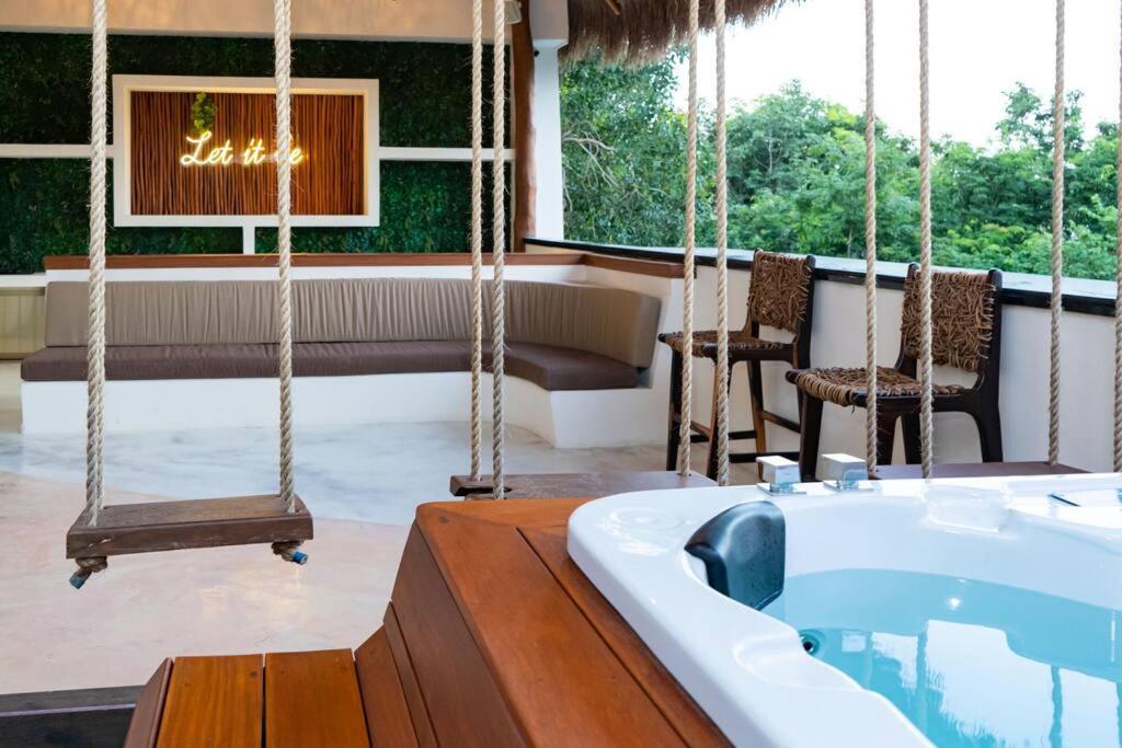 Jacuzzi, Premium Hype - Private Pool & Near The Villa