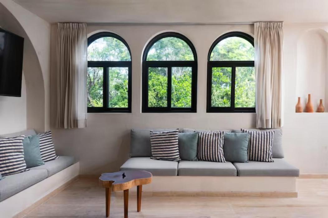 New Ph W/private Pool. Tulums #1 Roofop.200mb Wifi * Tulum