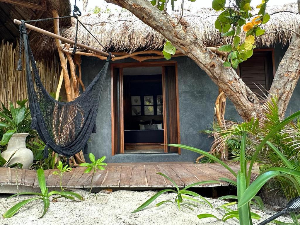 Casa Tolok In Beachfront