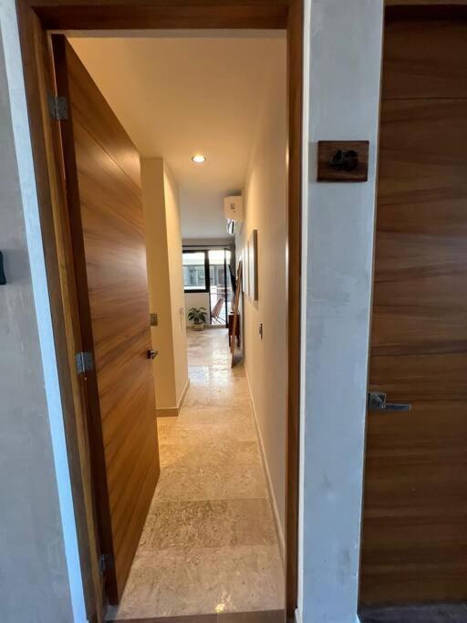 Join The Tuluminati Tribe! Modern & Cozy Apartment *