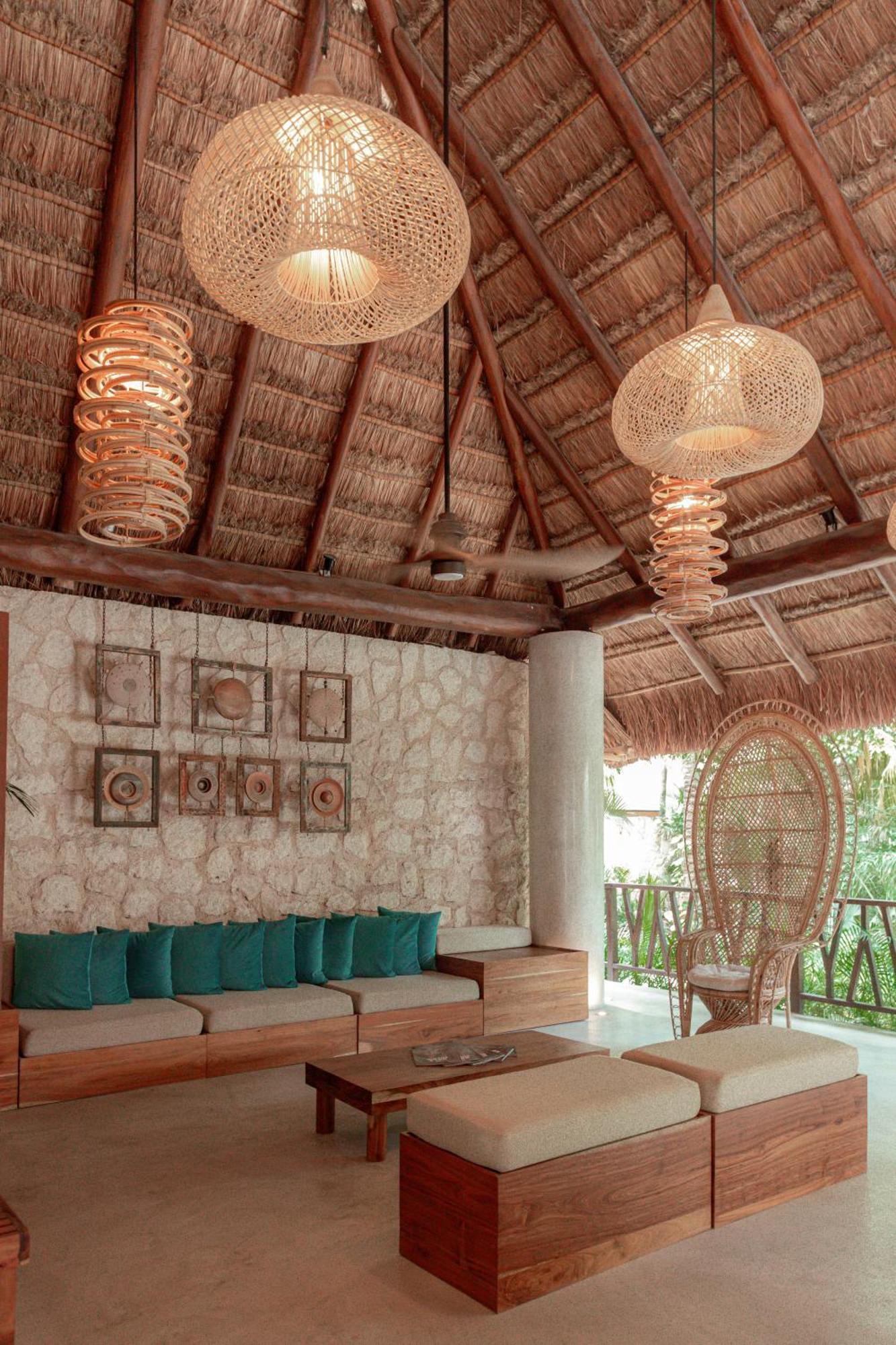 Prana Boutique Hotel 4*