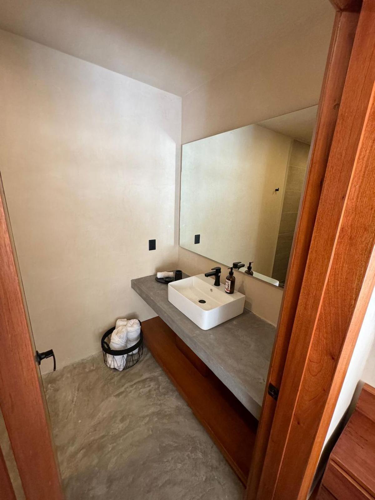 Talulah Living Aparthotel