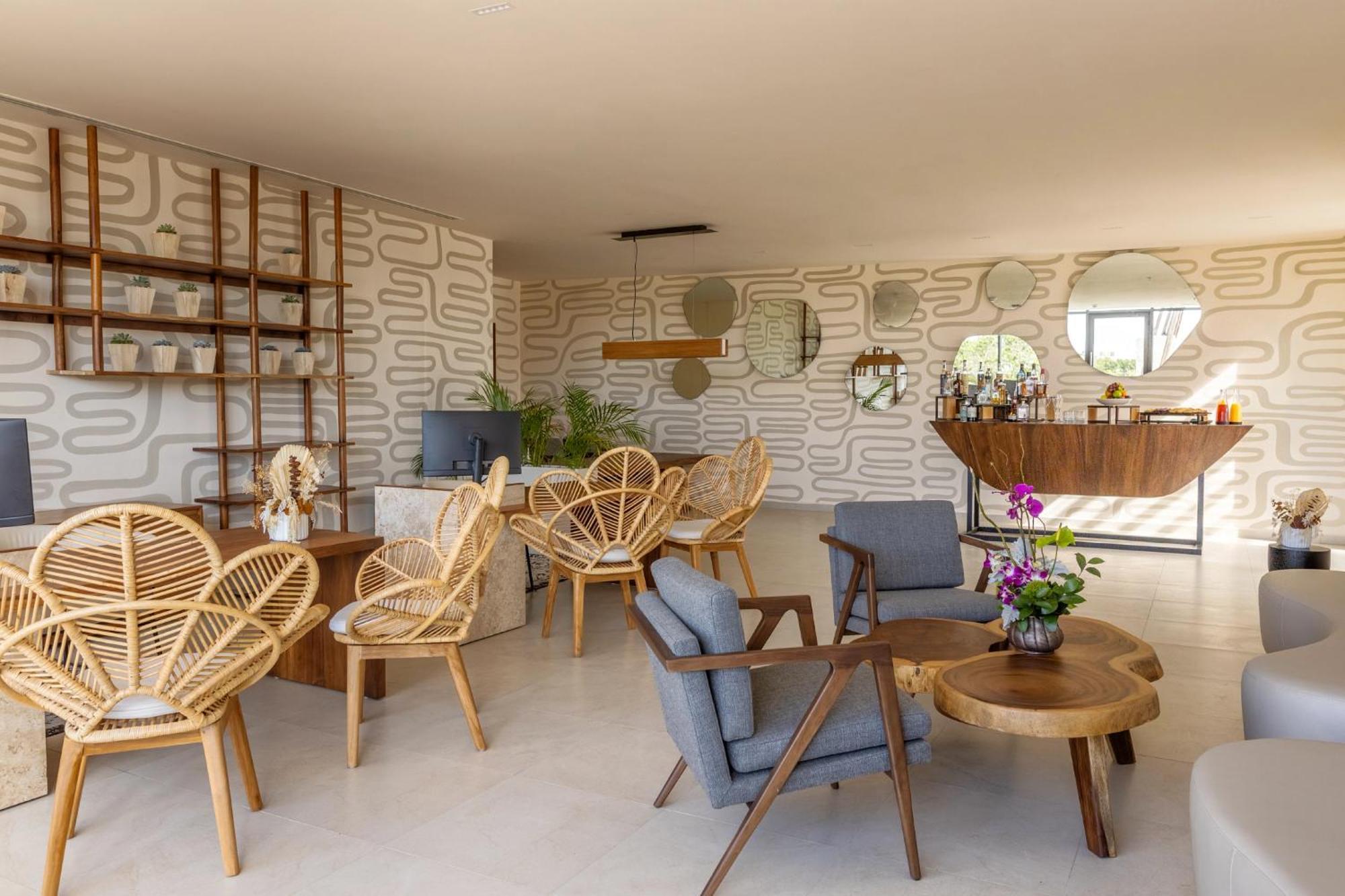 Secrets & Club (adults Only)