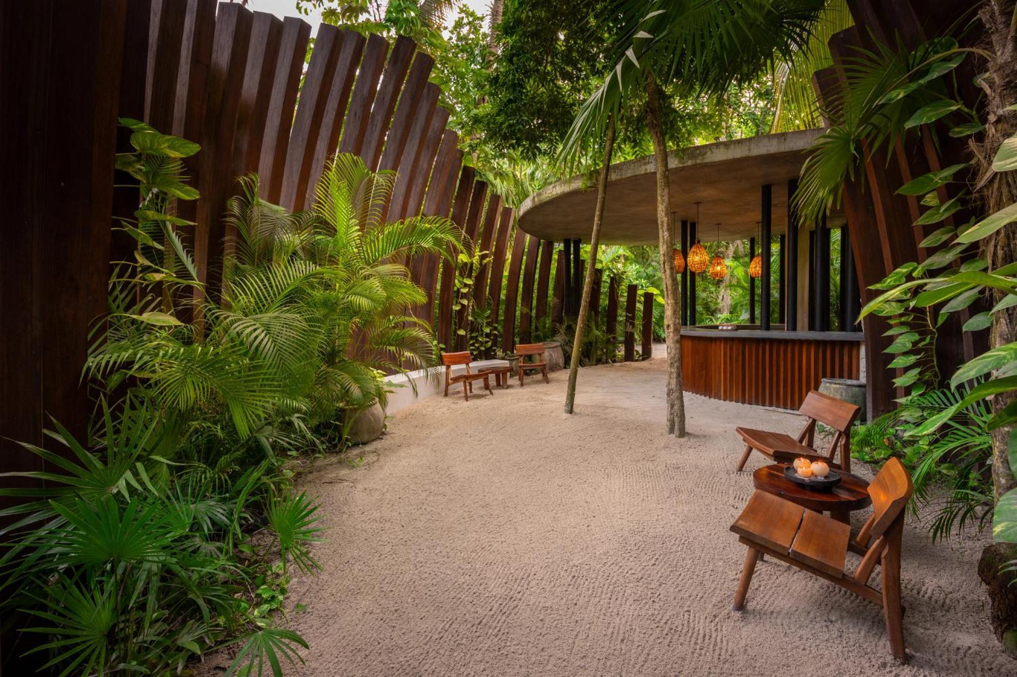 Resort Secrets & Club (adults Only)