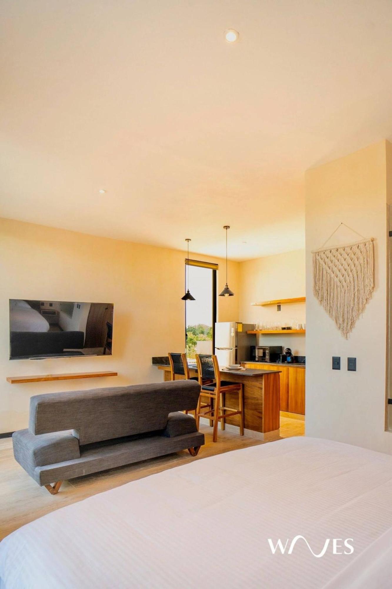 Ph Private Rooftop Pool Great Located Apartment *