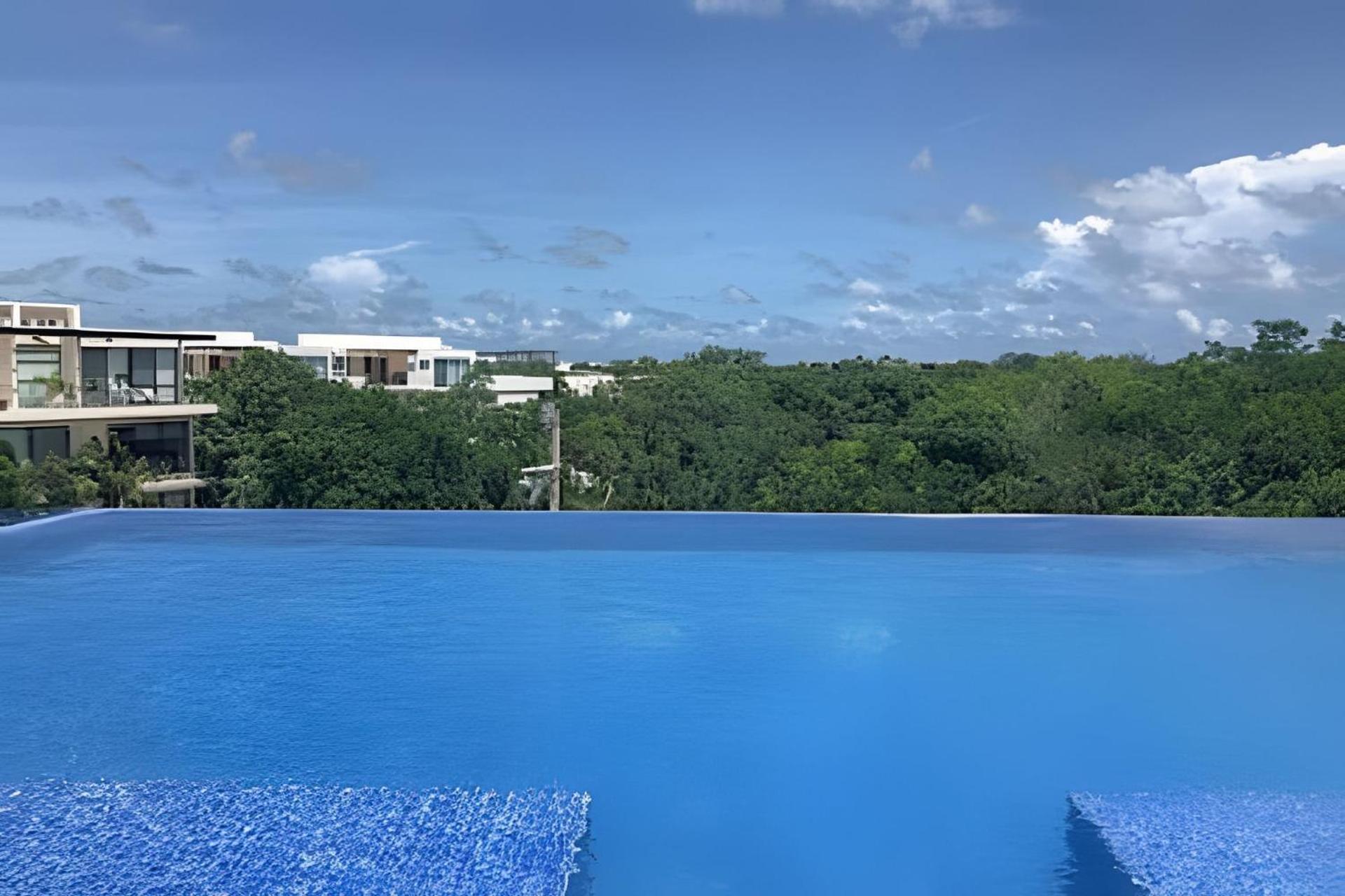 Beautiful With Infinity Pool And Gym In The Middle Of The Jungle And Grill Casa de férias