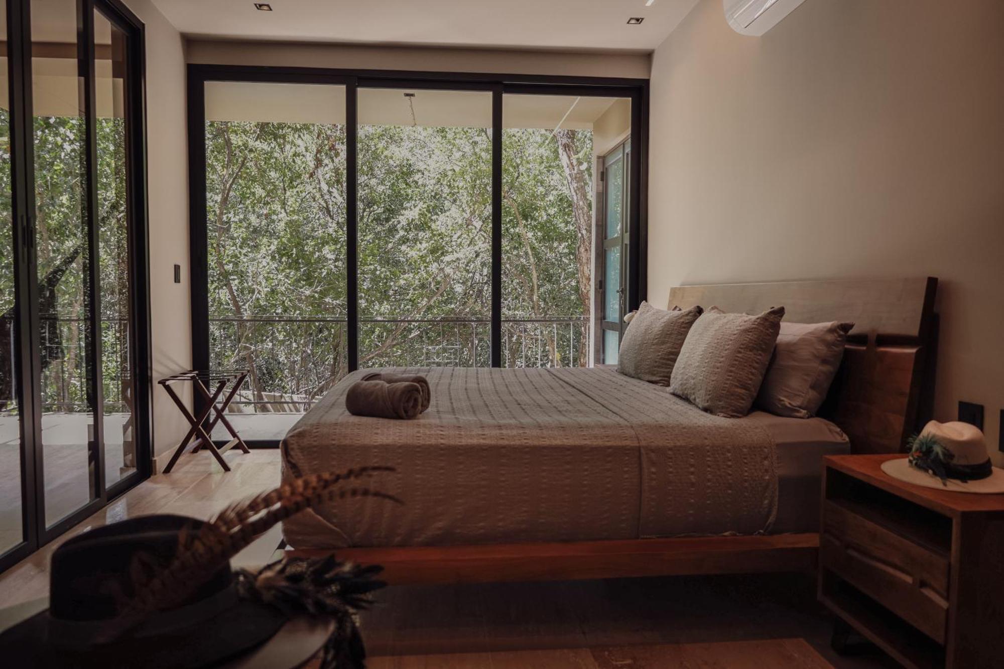 Art House Gym-pool-rest Tulum