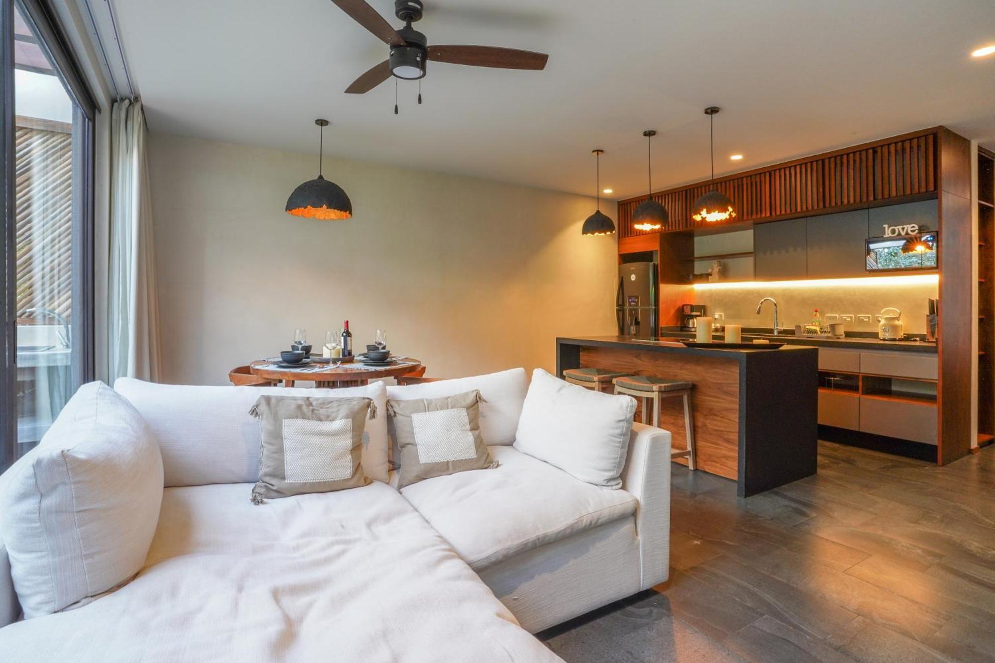 Miraluna Stunning Penthouse In Exclusive Area