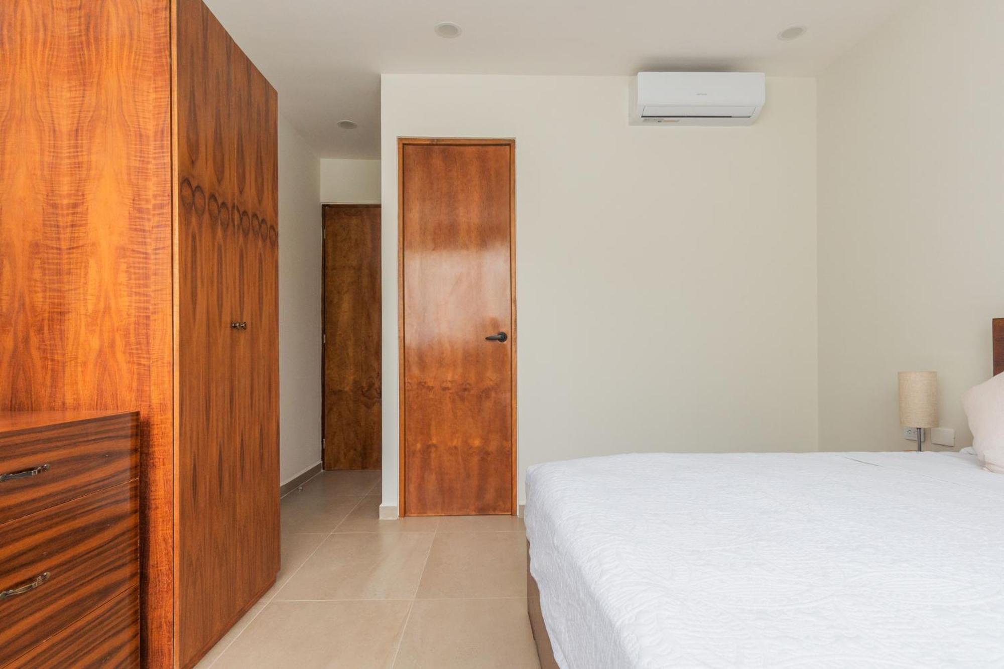 Downtown Penthouse With Private Pool, Rooftop Pool And Gym, Short Distance From Beaches, Restaurants & Nightlife * Tulum