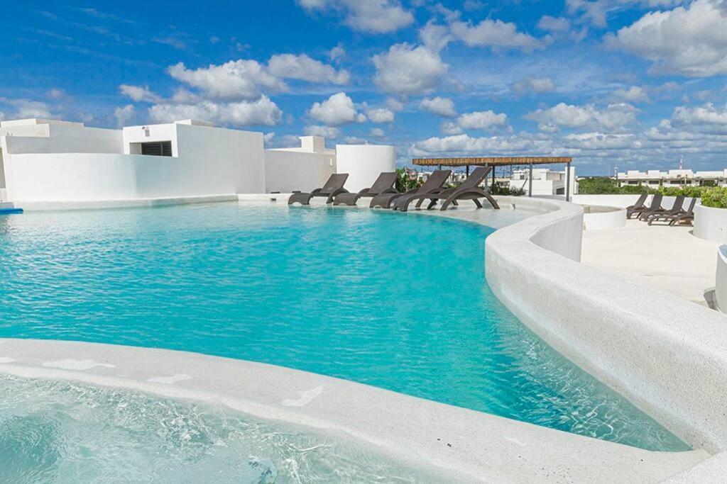 2 Bedroom + Private Pool And Roof Top Terrace Apartment Tulum