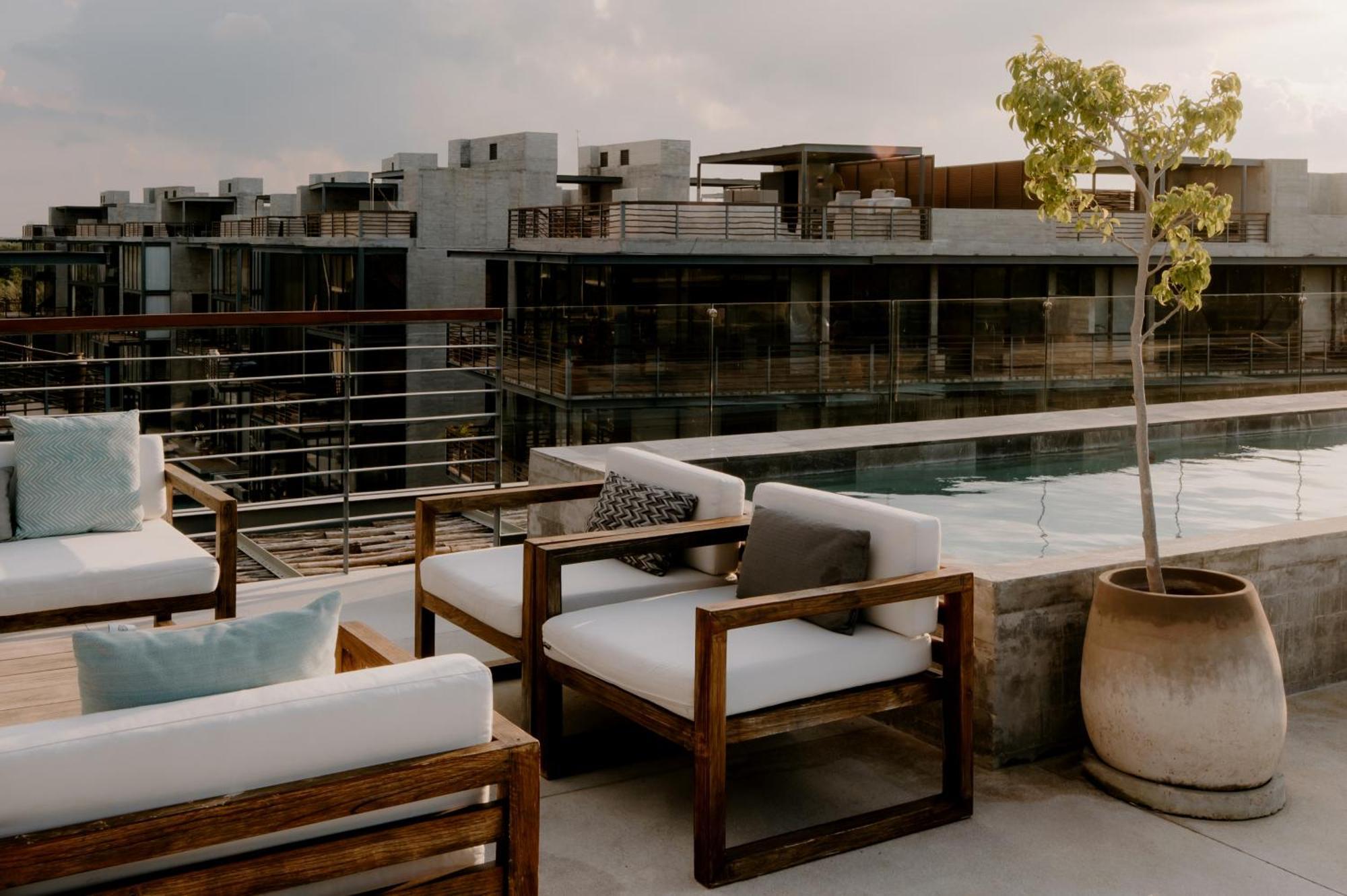 Luxe 3br Ph Cenote, Sauna, Gym & Pool Included Apartment *