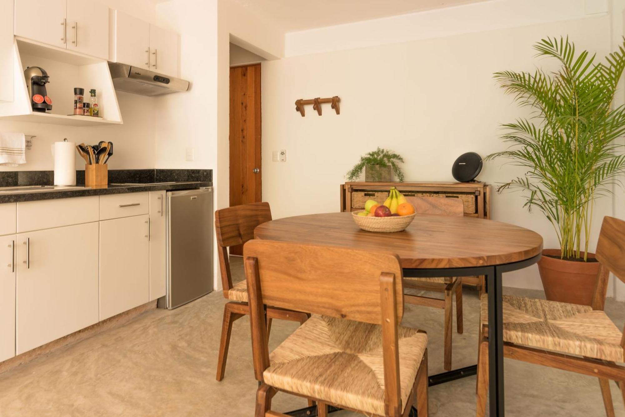 Aparthotel Casa De Piedra