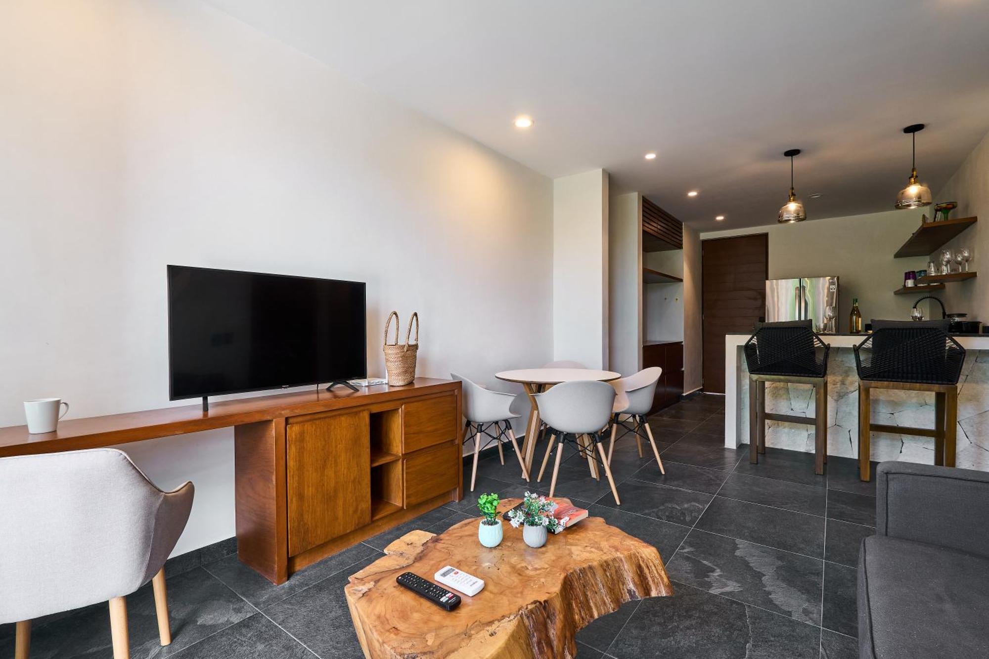 Baay By Lockey Aparthotel