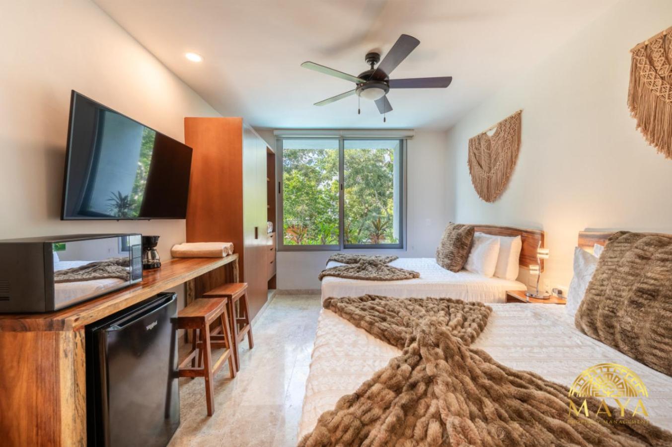 Nhoa 211c Lux 1br Pool View In Aldea Zama *