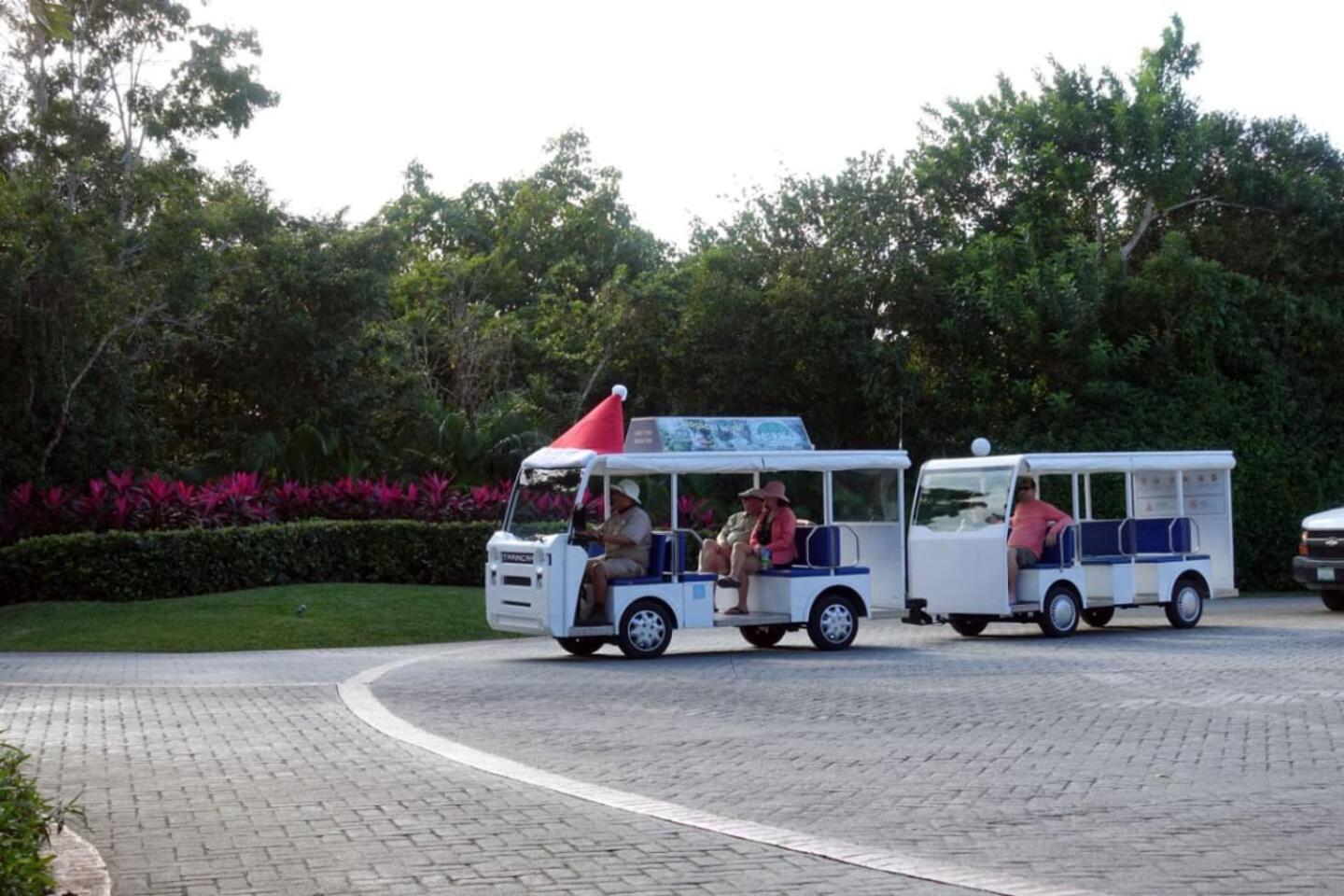 Departamento 6, Country Home, Con Muelle De Pesca, Club De Playa, Alberca, Cenote Y Campo De Golf, Contrata Day Pass Bahia Principe *