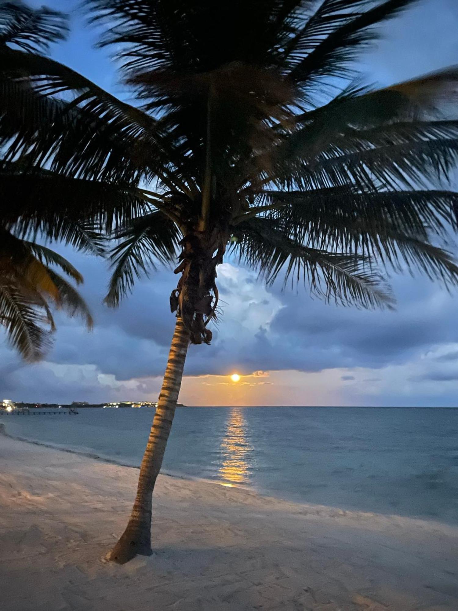 Vr Club Riviera Hotel