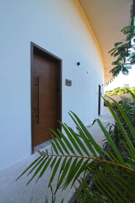 Beautiful Jungle Loft, 7 Pools, Free Shuttle