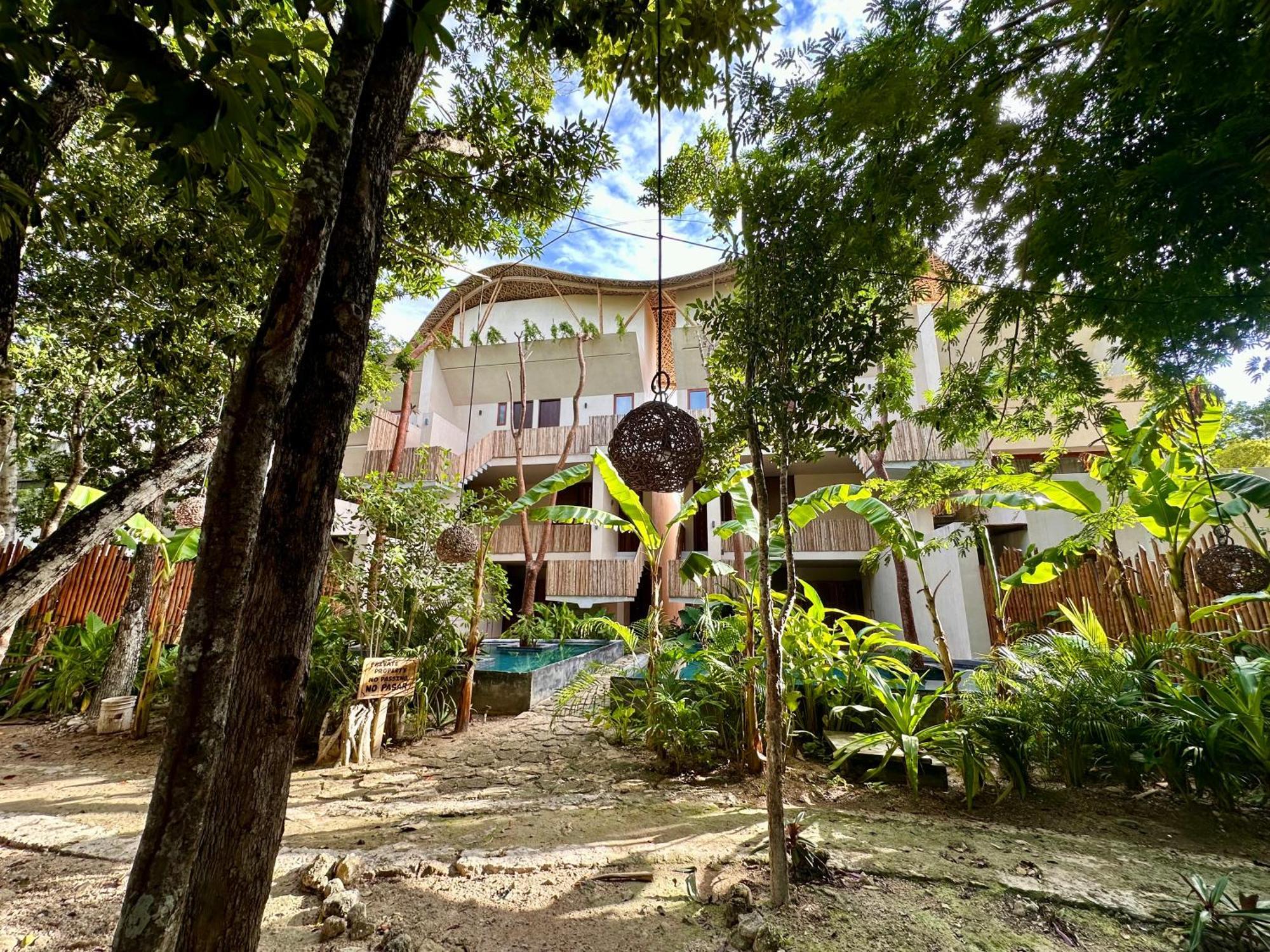 Condohotel Tsonot, En Luum Zama Aparthotel Tulum