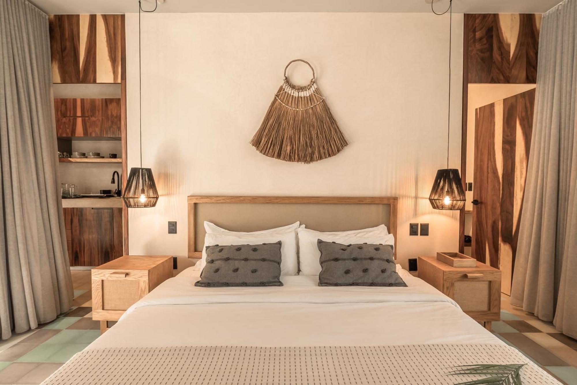 Naj Aparthotel *