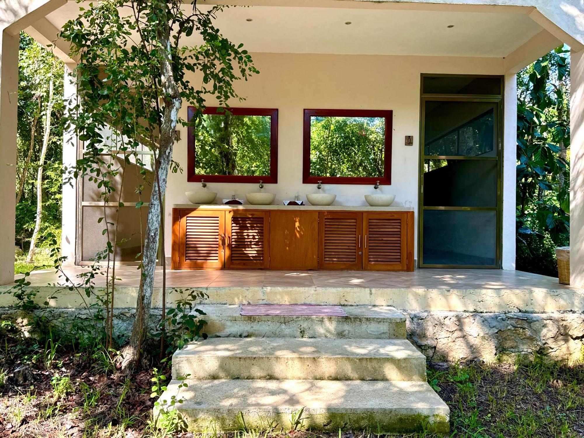 Acampamento Glamping Bunga Lotus *