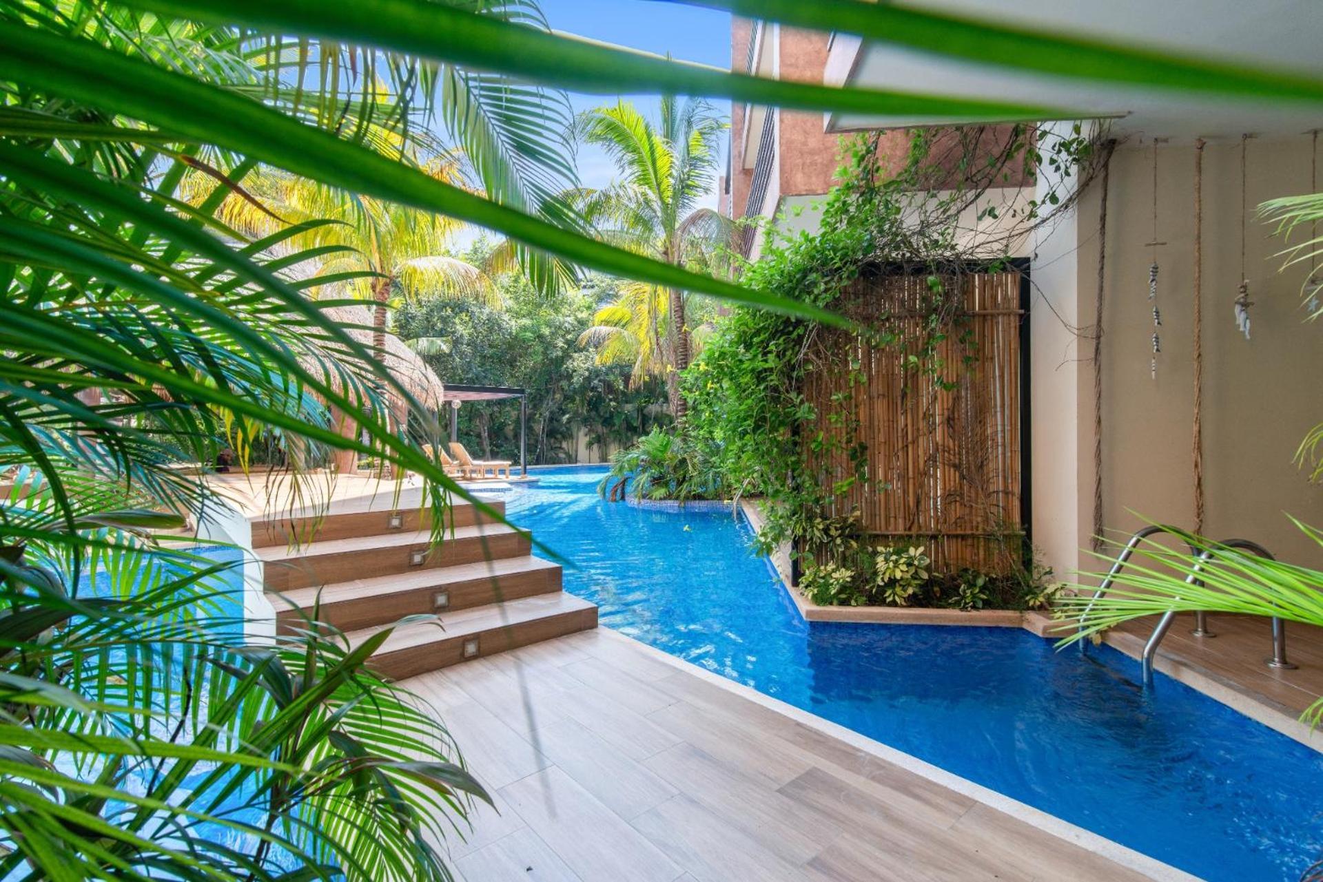 Luxurious Penthouse With Jungle View & Private Pool Apartment *