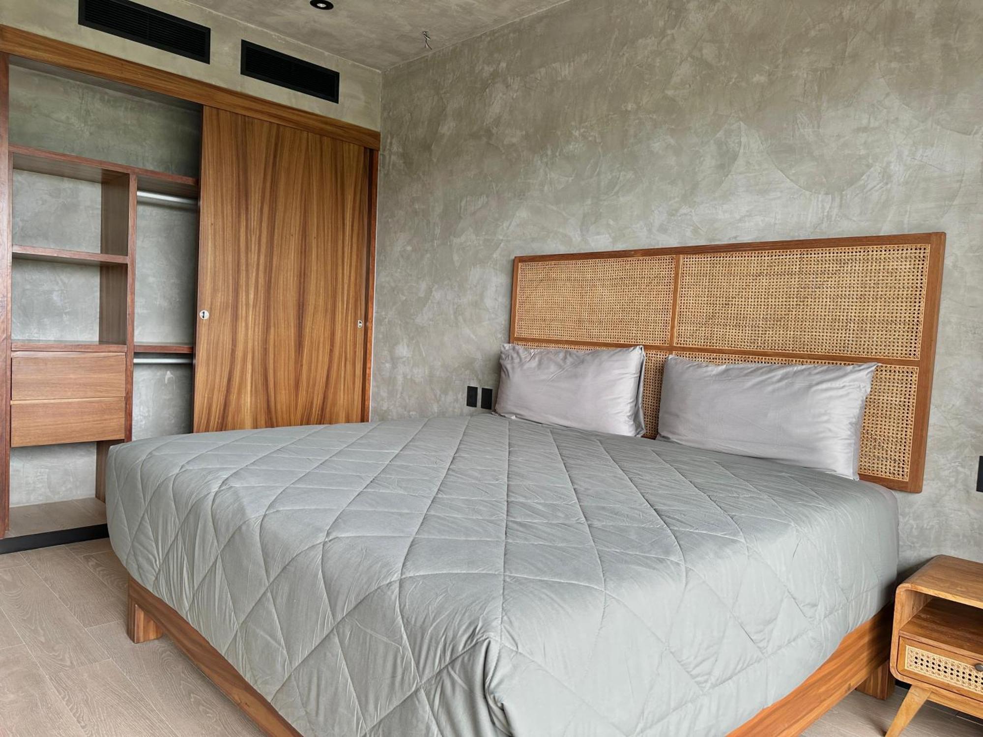 Apartment Tuk By Andiani Travel *
