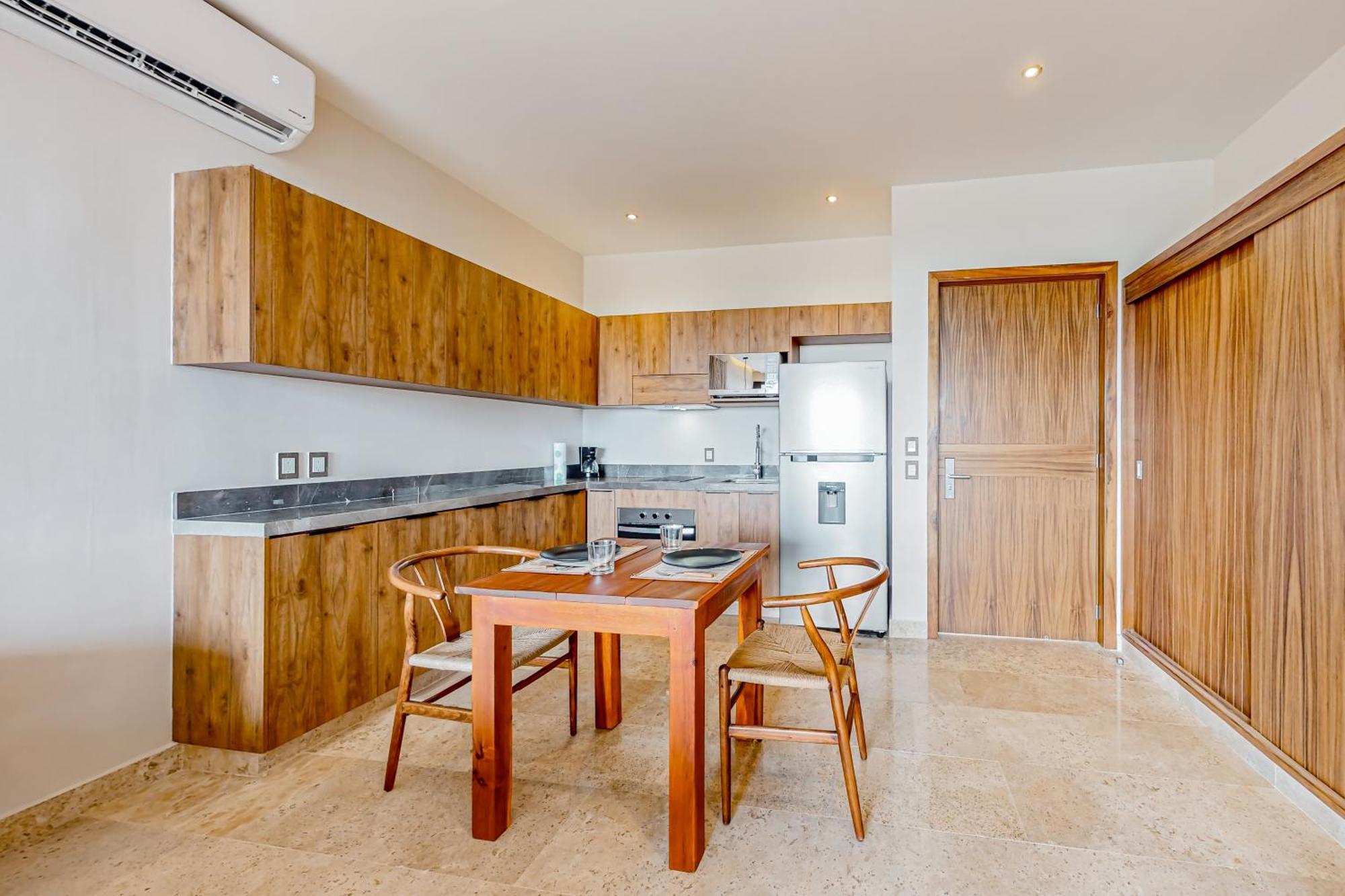 Hotel Adora 406 At Av Kukulkan *