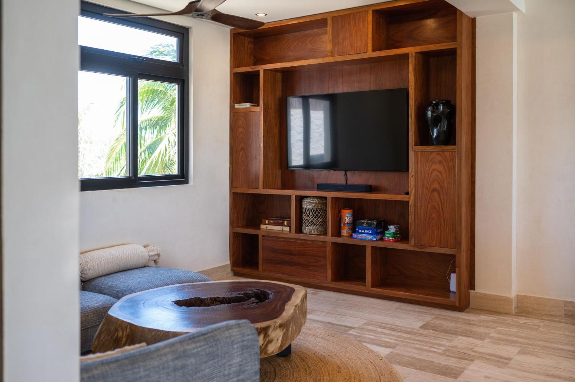 Tulumar Beachfront Luxury Villa- Full Service Villa *