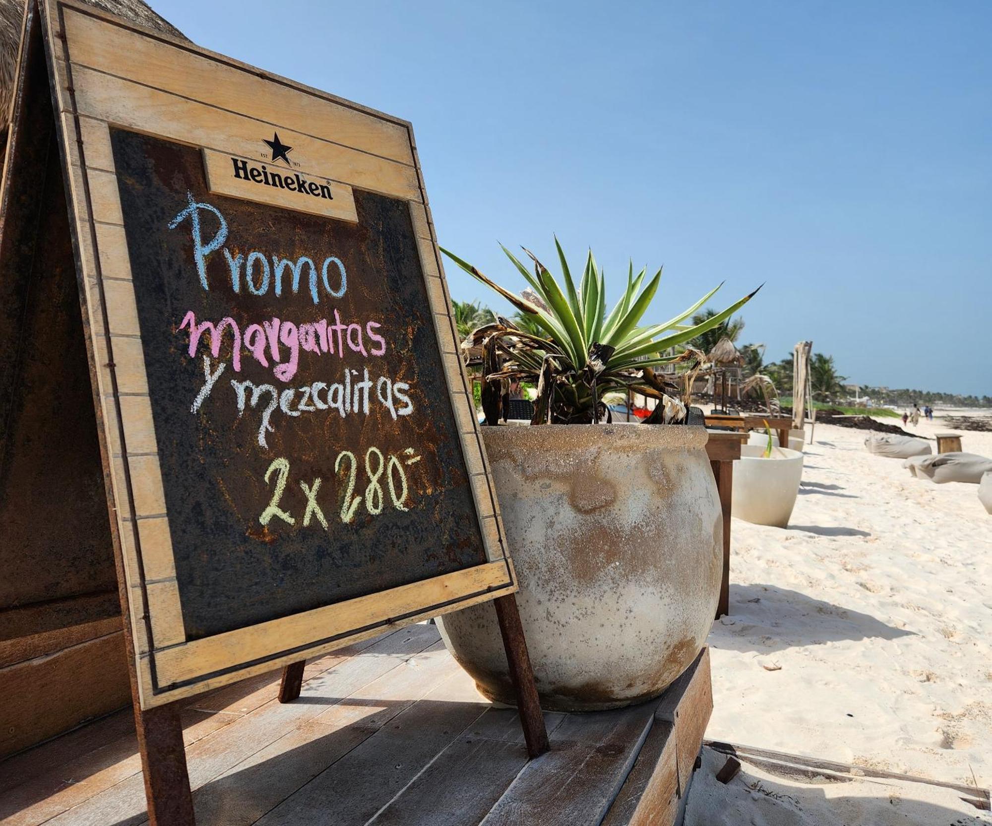 Hotel Pal Mar Glamtainer