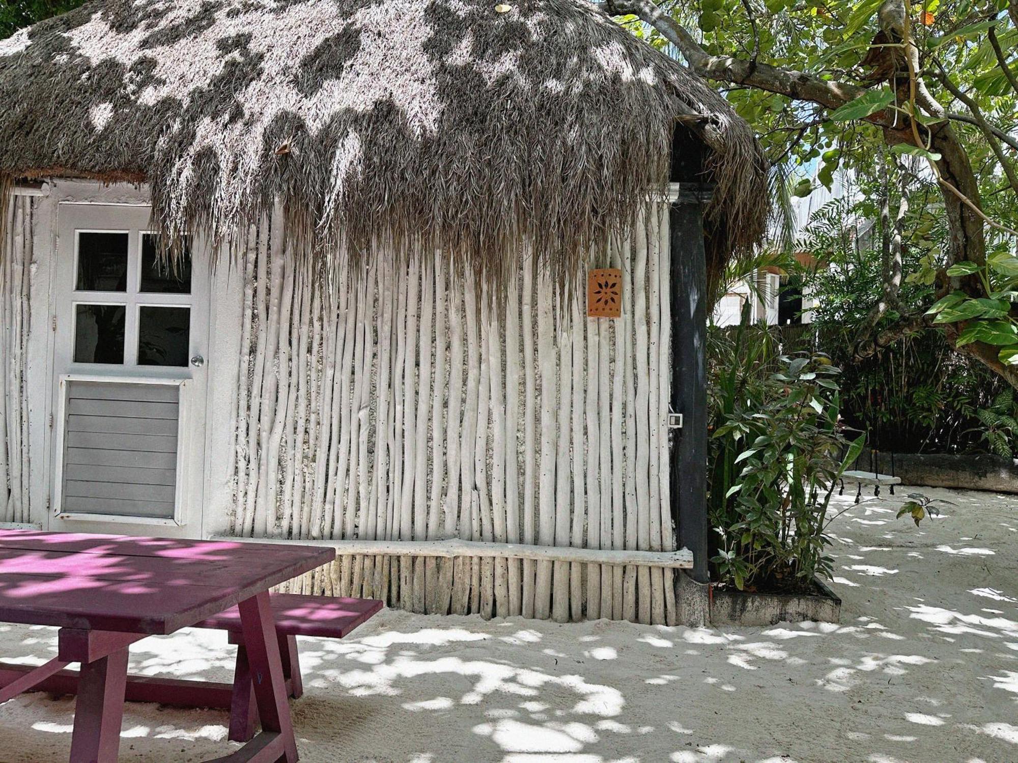 Coco Hotel