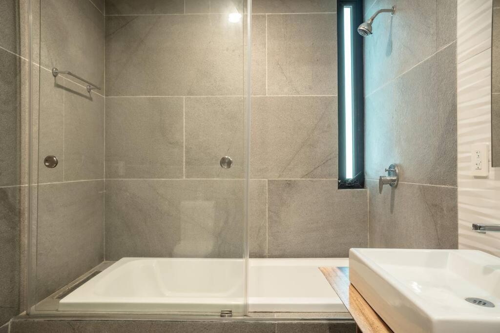 Great In Heart Of W/ Chef & Transport Apartamento