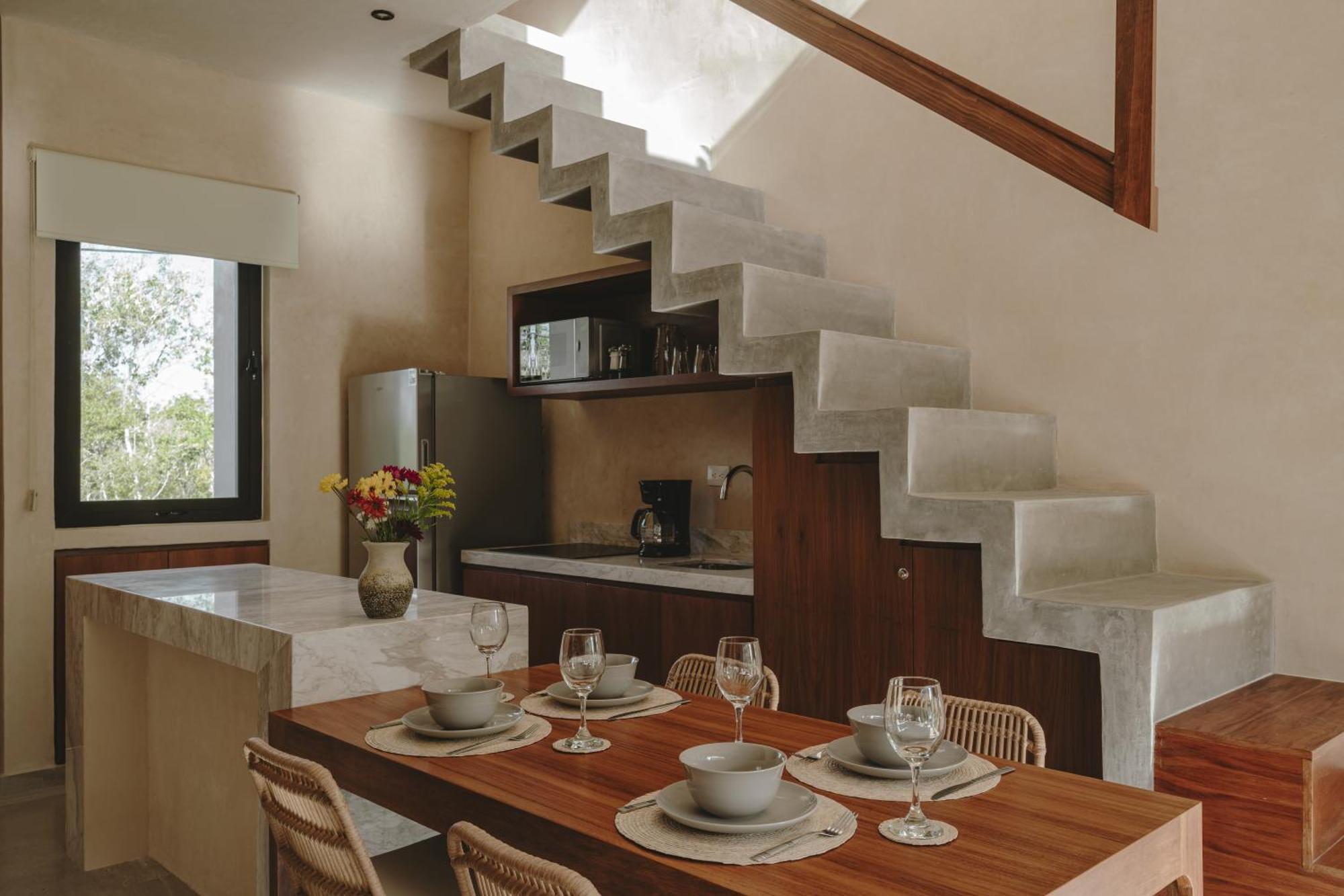 2br 2ba Penthouse With Private Pool Apartment *
