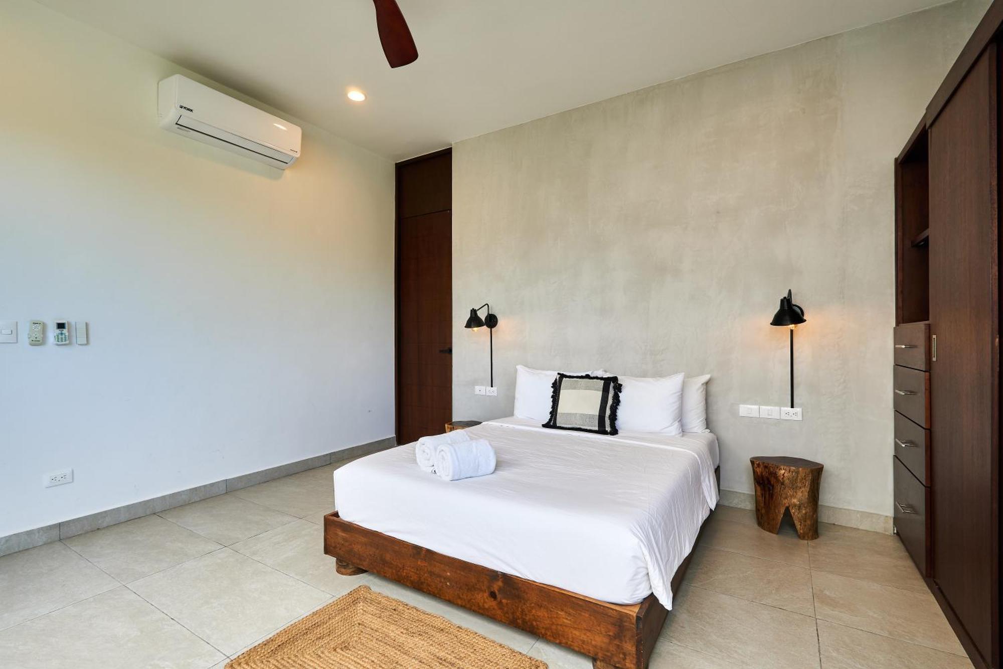 Casa Aventura Secluded Oasis 24h Security Near Sandy Beaches