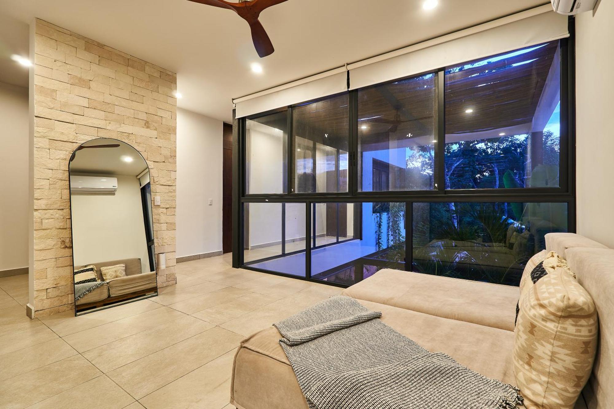 Villa Casa Aventura Secluded Oasis 24h Security Near Sandy Beaches *